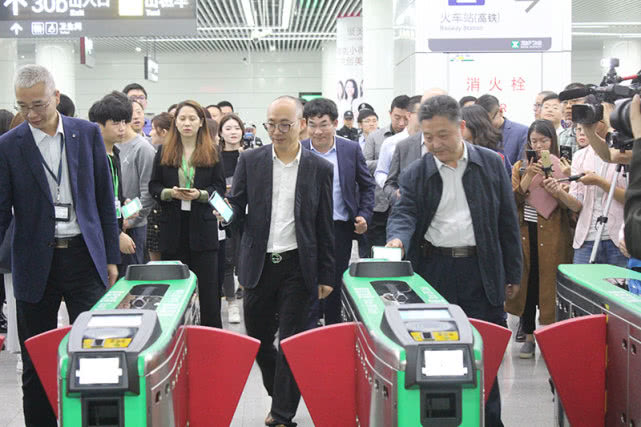 深圳推地铁出租车区块链电子发票