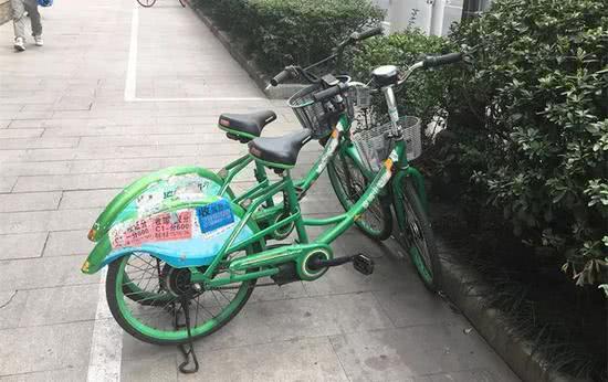 "享骑"电单车瘫痪：电池被卖 押金拖欠