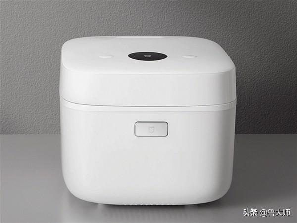 小米一口气发布23款新品 其中有5款是愚人节特别新品