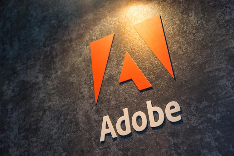 Adobe：将停止支持Adobe Acrobat和Adobe Reader 2015