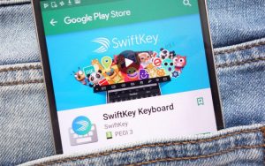 SwiftKey安卓版v7.4.9.11更新：新的设置菜单和黑暗模式