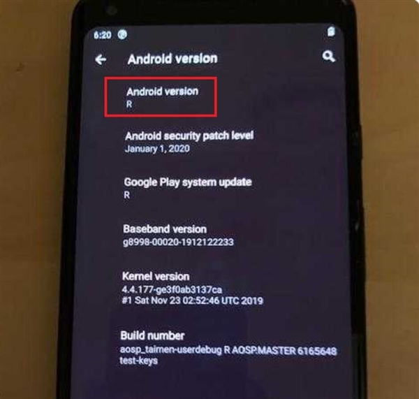 运行Android 11的智能手机首次曝光