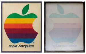 老式苹果零售标牌被拍：起拍价2万美元