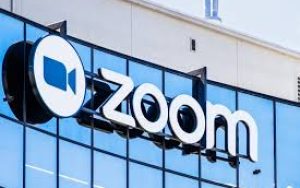 视频会议服务Zoom被指向脸书发送用户数据