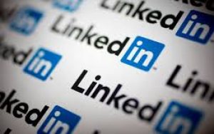 LinkedIn为抗疫组织免费发布职位