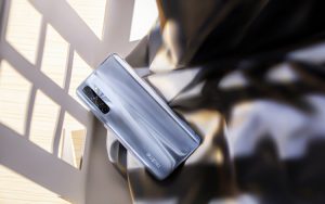 Realme X50 Pro玩家版将于5月25日发布：相机降级