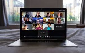 Google Meet终于迎来自定义背景功能