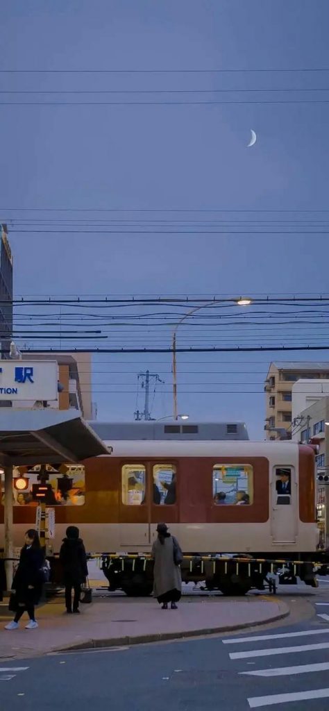 高分手机壁纸精选：城市景色（6 张）