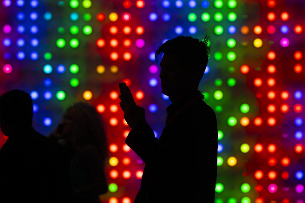 与脸书共享数据不透明，WhatsApp或面临欧盟5000万欧元罚款