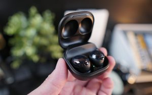 Galaxy Buds Pro迎首个更新：听力增强/声音平衡调节