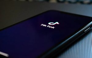 印度宣布永久禁止TikTok等59款中国应用程序