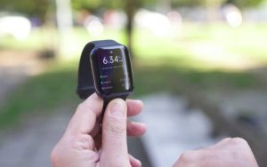 OPPO为iOS用户发布智能硬件应用HeyTap Health