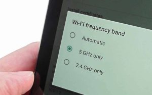Android 12移动热点开关改版：5GHz优先，2.4GHz被隐藏