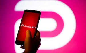 被下架几个月后，社交应用“Parler”将在App Store恢复上架