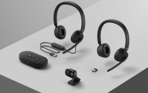 在一处管理微软配件，“Microsoft 配件中心”应用上架微软商店