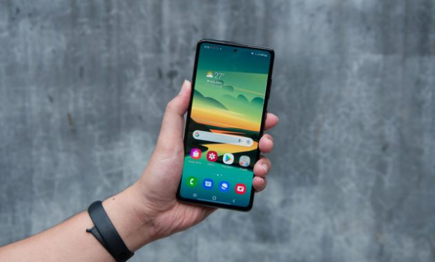 三星 Galaxy A72正接收系统更新：2021 年 6 月安全补丁