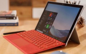 微软：仅一半Surface设备可升级Windows 11（清单）