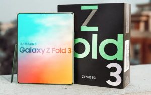 三星Galaxy Z Fold 3现身Geekbench：骁龙888处理器实锤了