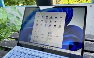 2021 年 10 月？英特尔官方文件暗示Windows 11 正式版发布时间