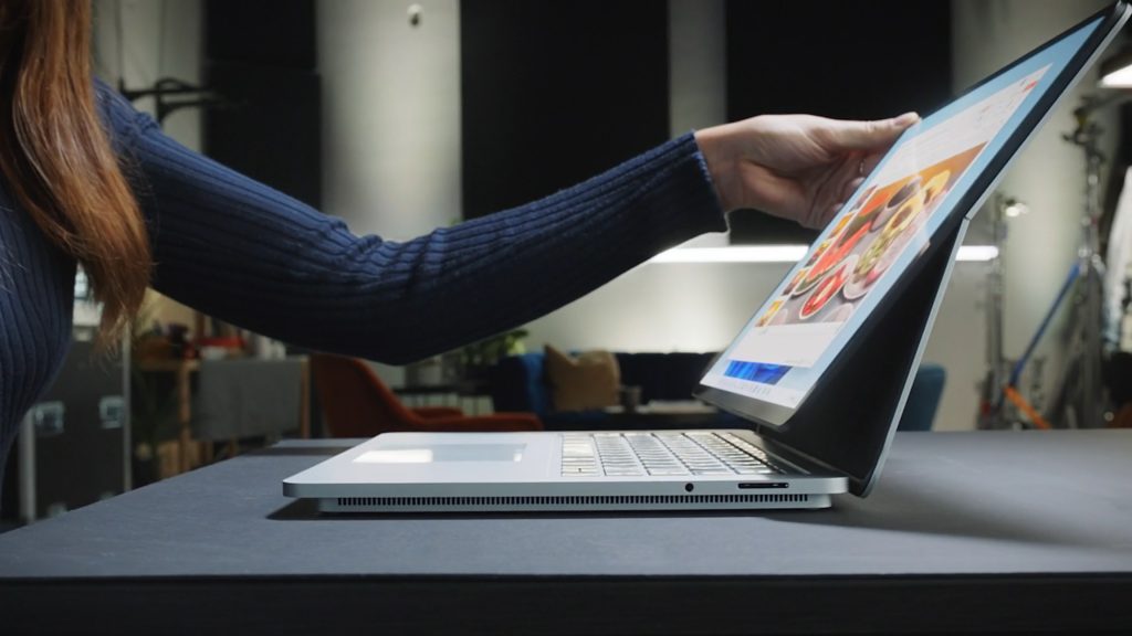 微软发布Surface Laptop Studio：最强Surface电脑
