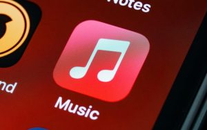 腾讯音乐与Apple Music达成合作，Apple Music将引入海量中文歌曲