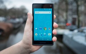 业界良心：发布快7年的Fairphone 2将获Android 10升级