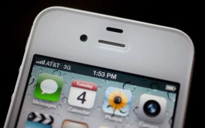 iPhone 4S「降速门」尘埃落定：苹果将向消费者赔付2000万美元