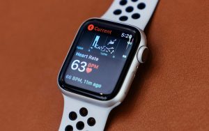 Apple Watch将可用于监测帕金森症状，可提供长时间观察数据