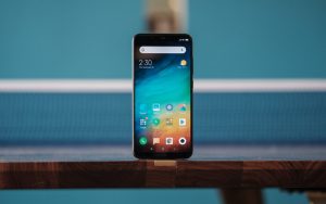 LineageOS 19兼容机型再添新成员：小米8 /10 Lite 5G、索尼 Xperia XZ2/XZ3