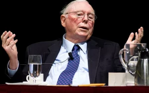 巴菲特最亲密的商业伙伴查理·芒格离世